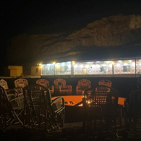 Rum Luxury Camp Wadi Rum Ngoại thất bức ảnh