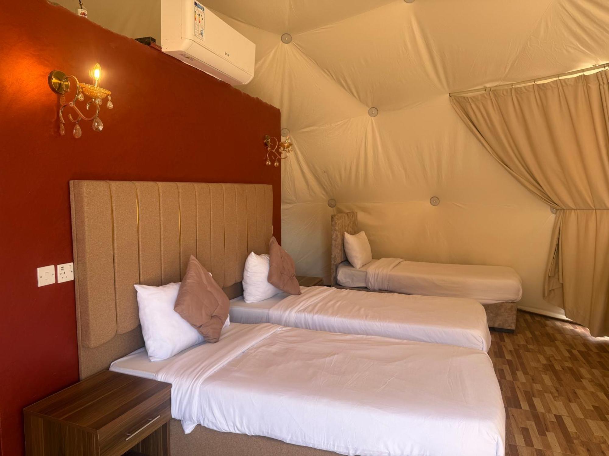 Rum Luxury Camp Wadi Rum Ngoại thất bức ảnh
