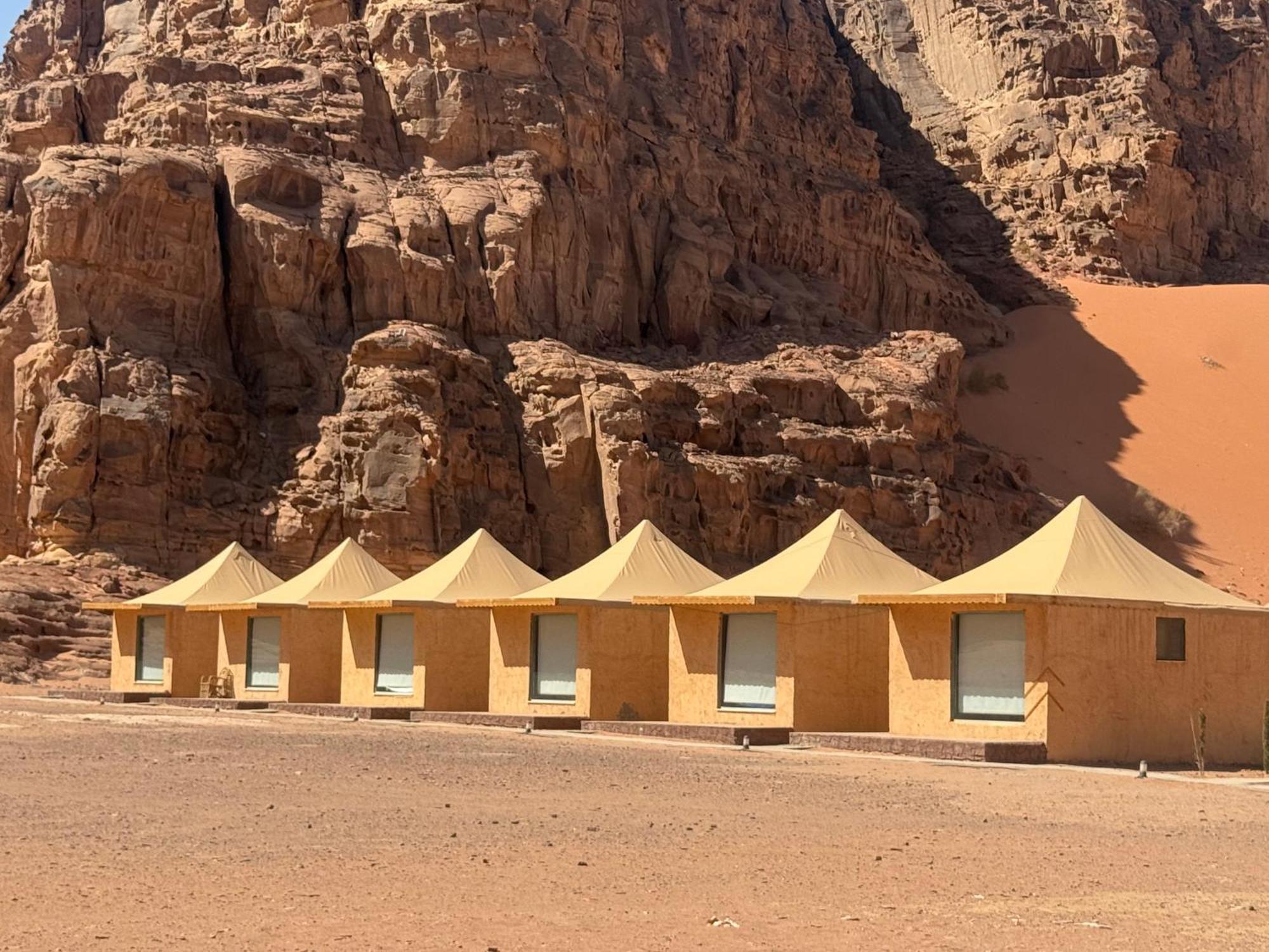 Rum Luxury Camp Wadi Rum Ngoại thất bức ảnh