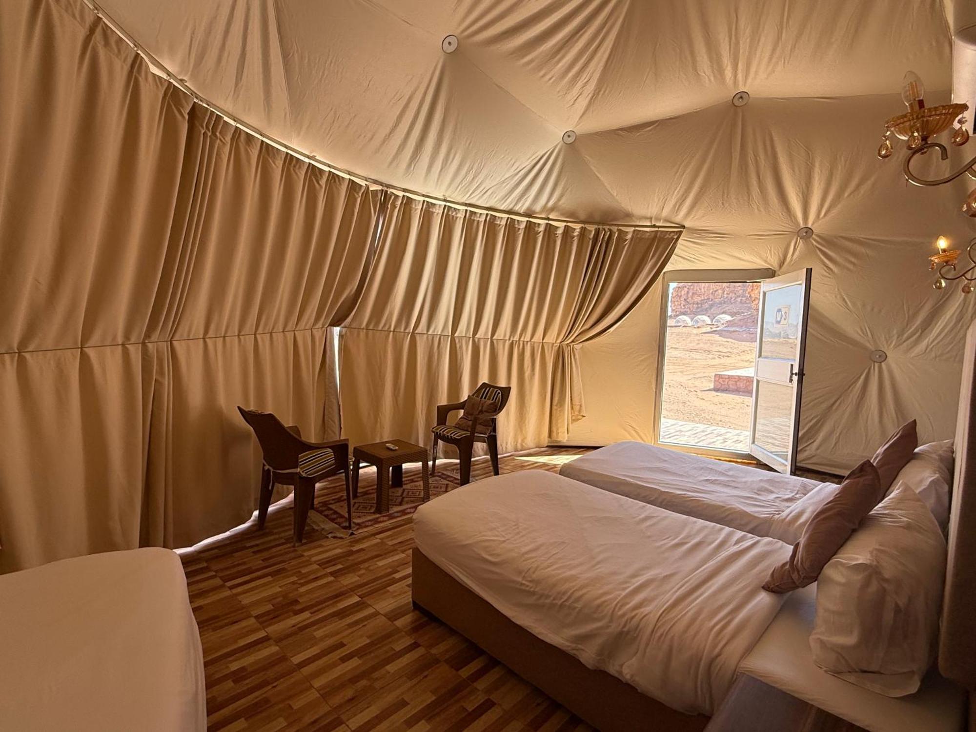 Rum Luxury Camp Wadi Rum Ngoại thất bức ảnh